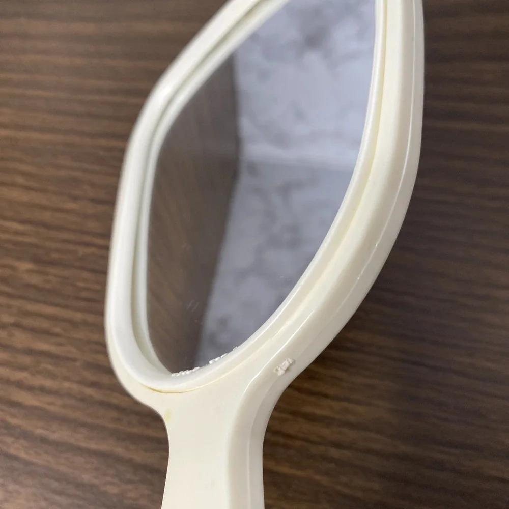 VTG Goody Off-White Plastic Hand Held Mirror With Handle Made In USA 11